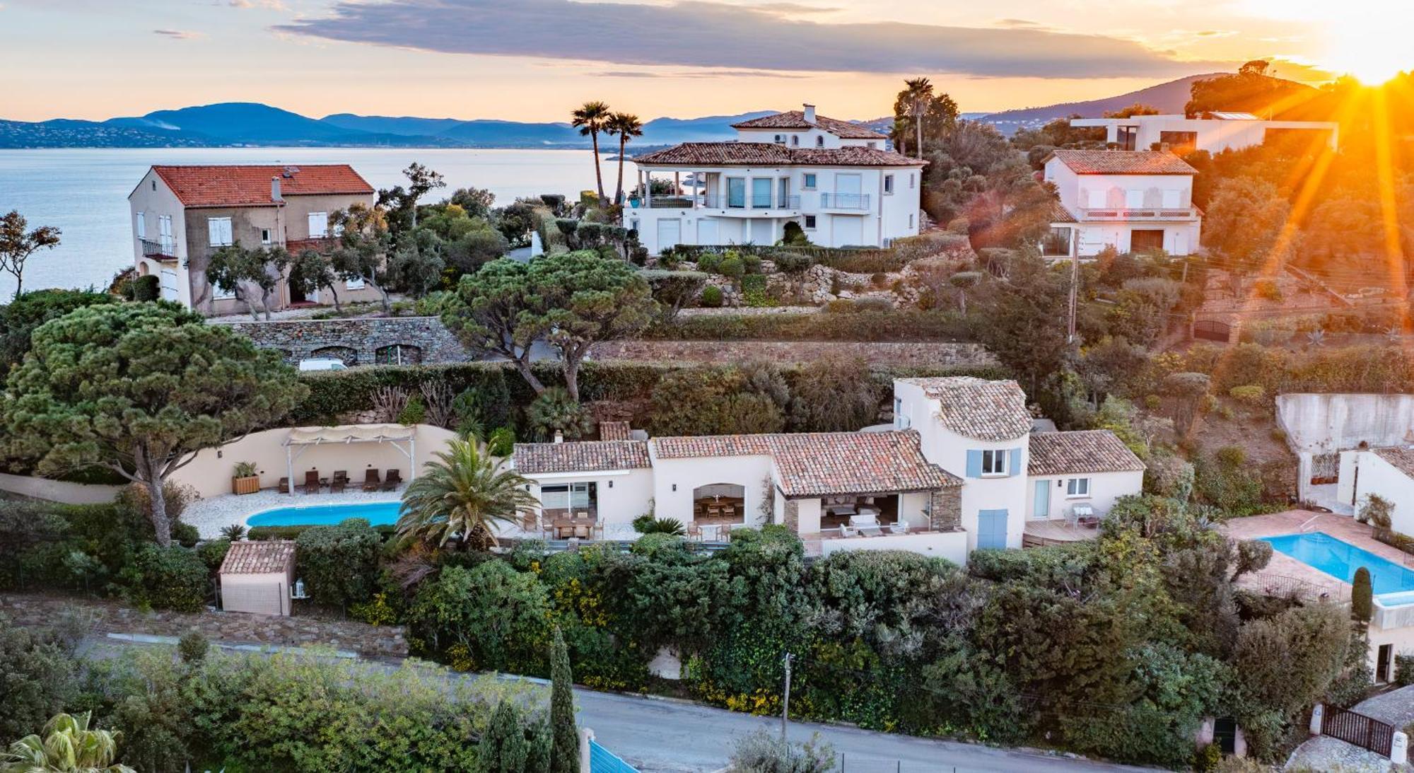 Superbe Villa, Incroyable Vue Mer, Piscine Chauffee, Climatisee Сент-Максім Екстер'єр фото